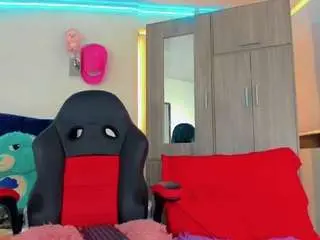 Camsoda Watch Live Sex Cams of hellen-moons