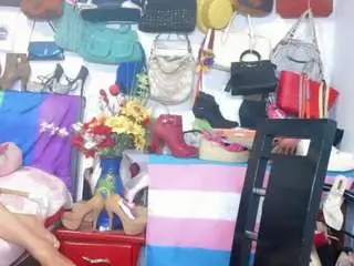 Camsoda Free Porn Cam of ximenamoreira