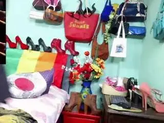 Camsoda Free Porn Cam of ximenamoreira