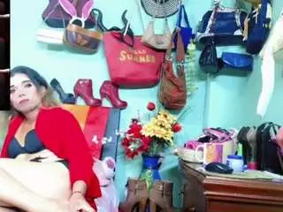 Camsoda Sex Cam of ximenamoreira