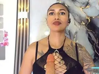 Camsoda Free Live Porn of khiara-moretti