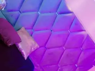 Camsoda Adult Video Chat of manuela-kingsley