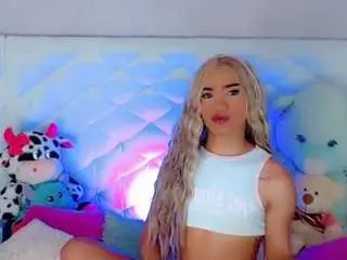 Camsoda Sex Cam of alanna-dollsx