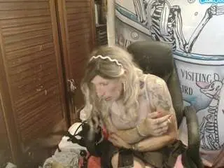 Camsoda Free Live Porn of ombelinehawkins
