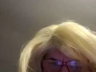 Camsoda Live Sex Cam of sapphicfootslut