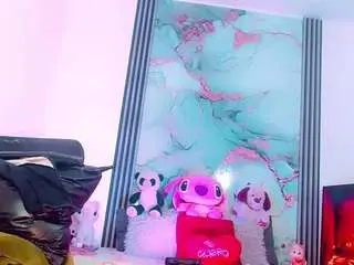 Camsoda Sex Cam of chanell-sexyass