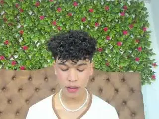 Camsoda Live Sex Cam of sweetboyx