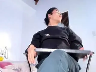 Camsoda Adult Webcams of queenmercury07