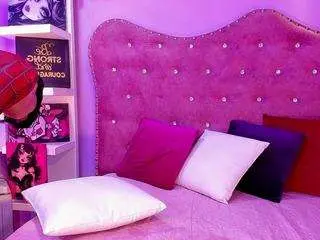 Camsoda Adult Webcams of little-cloe