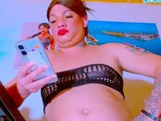 Camsoda Sex Cam of bigass-juicy