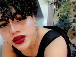Camsoda Live Sex Cam of alice-yermanotta