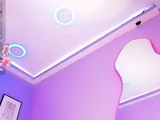 Camsoda Free Porn Cam of cute-enderlyn21