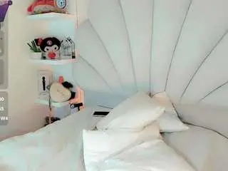 Camsoda Watch Live Sex Cams of cute-enderlyn21