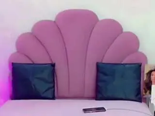 Camsoda Nude Webcam of valeria-pricess