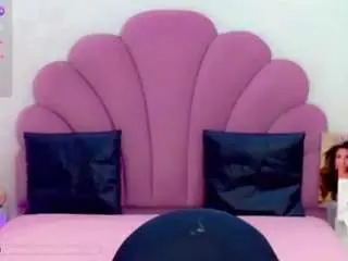 Camsoda Free Live Porn of valeria-pricess