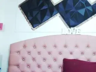 Camsoda Live Sex Cam of andrea-safeira
