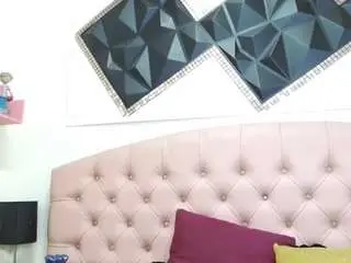 Camsoda Live Sex Cam of andrea-safeira