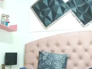 Camsoda Nude Webcam of andrea-safeira