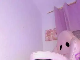 Camsoda Best Webcam of mia-royal