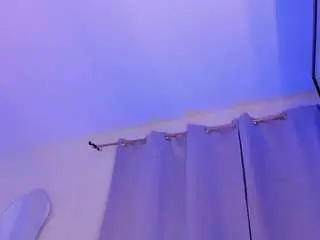 Camsoda Live Sex Cam of mia-royal