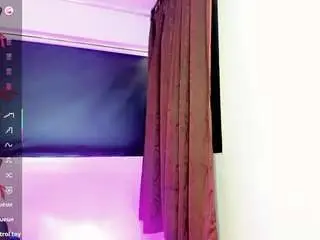 Camsoda Nude Webcam of britany-montiel