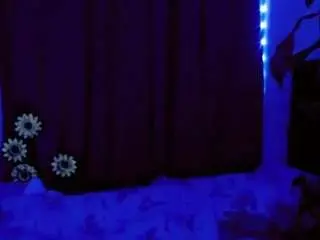 apriljades18 from camsoda
