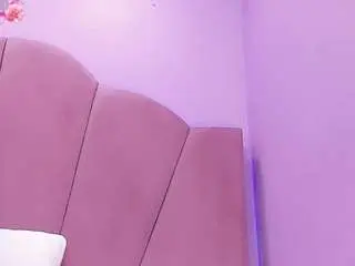 Camsoda Adult Webcams of valeriaaguilar