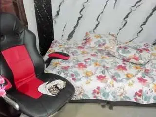 Camsoda Adult Video Chat of quee-valeria