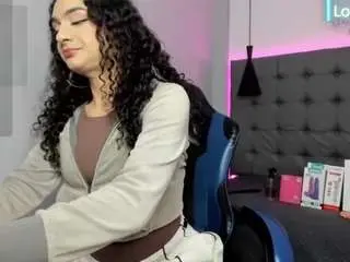 Camsoda Nude Webcam of scarletcherry18