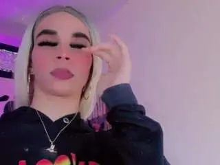 Camsoda Sex Chat of sophie-miaa