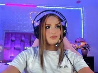 Camsoda Nude Webcam of kylievictoria