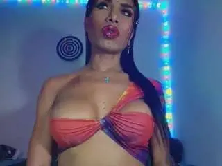 Camsoda Nude Webcam of laurensgoddes