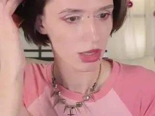 Camsoda Adult Webcams of madi-snow