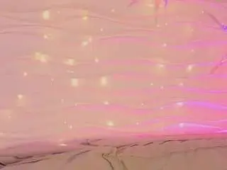 Camsoda Adult Webcams of madi-snow