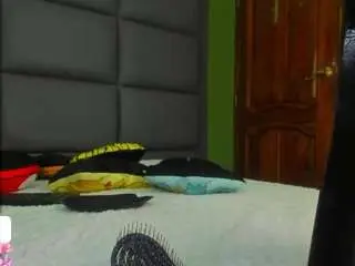 vaiin-sexual from camsoda