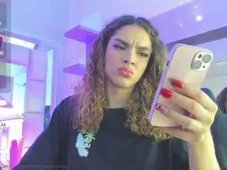 Camsoda Free Porn Cam of mariiahneedles