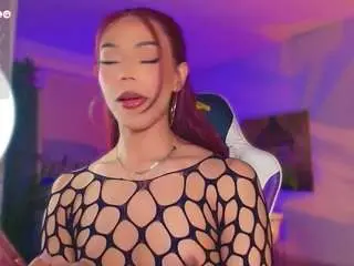 Camsoda Sex Chat of queen-violett1