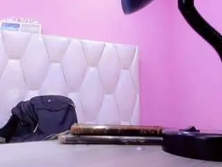 samiqueen01 from camsoda
