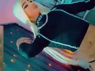 Camsoda Best Webcam of isabellalatingirs