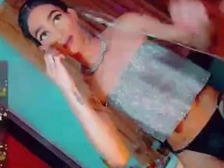 Camsoda Live Porn of isabellalatingirs