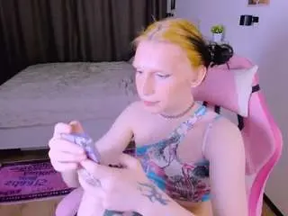 Camsoda Free Porn Cam of yoi-mika