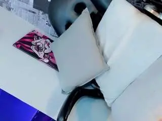 Camsoda Free Live Porn of big-sexy-girl01