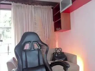 Camsoda Watch Live Sex Cams of allicemackenzie