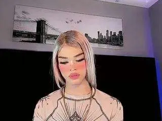 Camsoda Free Porn Cam of kornylove