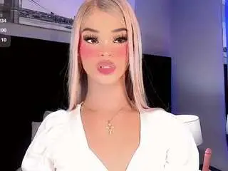 Camsoda Free Porn Cam of kornylove
