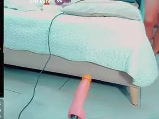 emilysaaenz from camsoda