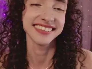 Camsoda Free Porn Cam of queenxofxtease