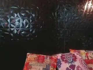 Camsoda Nude Webcam of vicky-oba