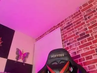 Camsoda Private Sex Chat of aleja-hill