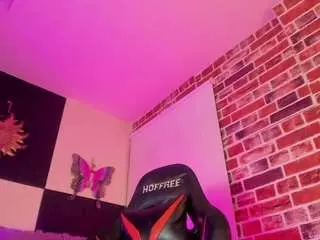 Camsoda Free Porn Cam of aleja-hill